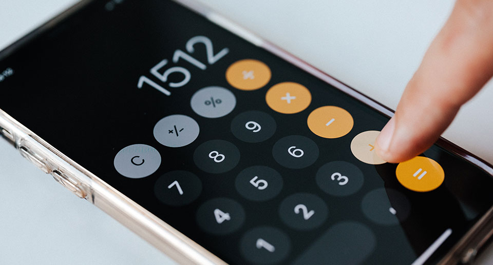 Quelle est la différence entre avis de valeur et estimation immobilière ?